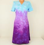 Fialkové batikované šaty 