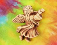 Keramický andělíček s lesním rohem 