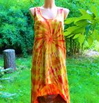 Ohnivé šaty batika