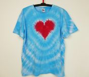 Batikované tričko modré se srdcem