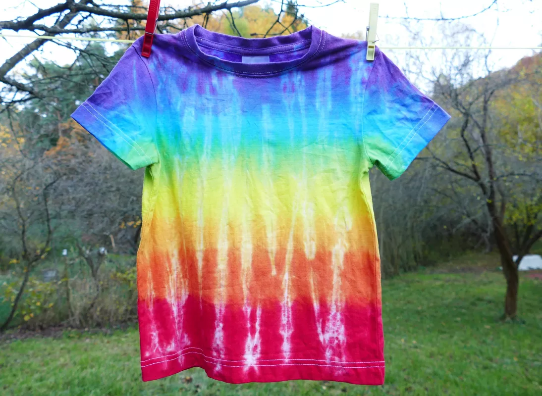 Dětské duhové tričko batika