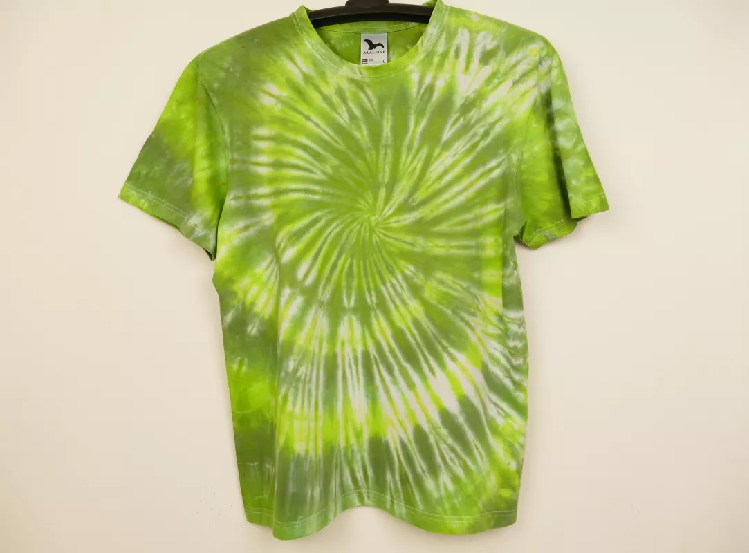 Zelené tričko batika