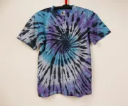 Batikované modré tričko