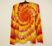 Ohnivé batikované tričko