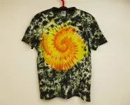 Hnědé tričko batika 