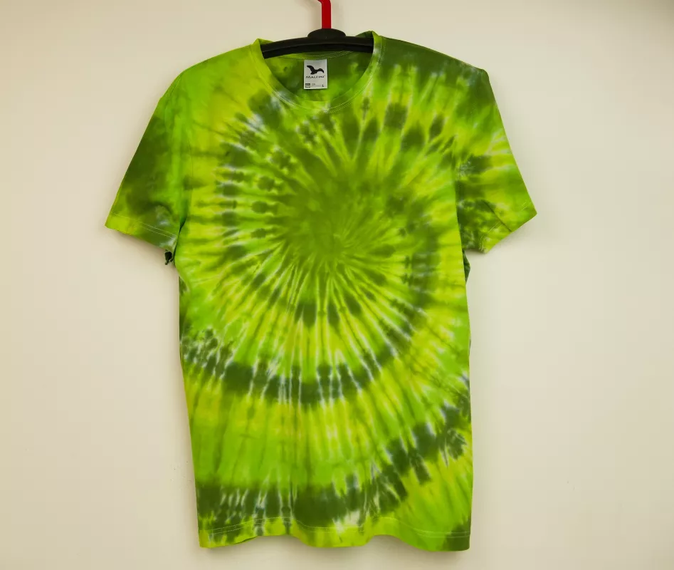 Zelené tričko batika