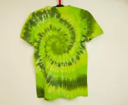 Zelené batikované tričko 