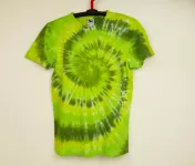 Zelené batikované tričko 