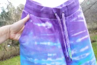 REZERVÉ! Pánské POHODLNÉ KALHOTY (tepláky) batika DUHOVÉ, L Šťastní lidé-M Pánské duhové kalhoty batika