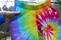 Batikované duhové tepláky 