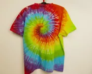 REZERVÉ! Pánské batikované tričko DUHOVÁ SPIRÁLA, 2XL Šťastní lidé-M Batikované tričko duhové